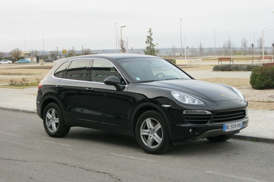 ��skur b�ll � fr�nskum n�merum � Sp�ni!