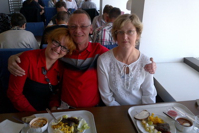 Anita Fi�ere og Vanda Kalnbērza, l�greglumenn fr� Lettlandi