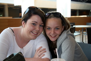 ��r eru fallegar saman systurnar