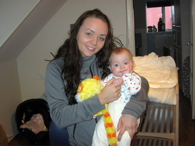 Freyja R�n � fanginu � f��ursystur sinni. �rnu Hr�nn