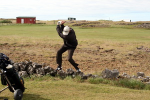 R�rik � �g�ngum � heimavelli s�num, K�lfatj�rn