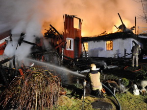 Bjelle G�rd brann f�studaginn 14. desember 2007