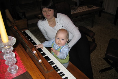 Kannski er h�rna efni � n�jan p�an�snilling!