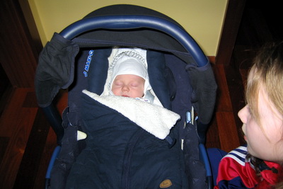 Sofna�ur og tilb�inn a� fara � b�linn