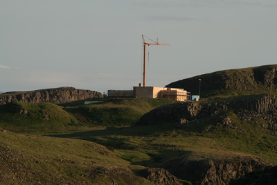 "Sumarb�sta�ur" Sigur�ar Einarssonar � byggingu a� Vei�il�k