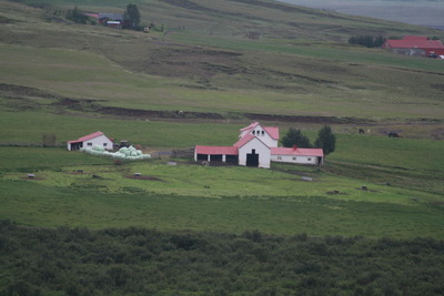 � n�grenni �thl��ar